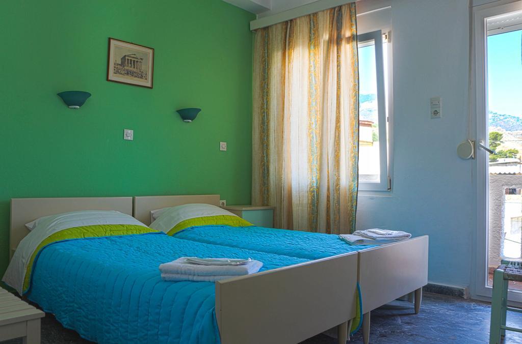 Mirtos Hotel Pokoj fotografie